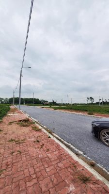 Cần bán 2 lô góc đẹp nhất khu đấu giá Xã Tống Trân - Phù Cừ. Lk 36 DT 106m² view công viên (2 mặt tiền hướng Nam và Đông). Lk 71 DT 90.8m² view công viên (2 mặt tiền Hướng Tây và Bắc).