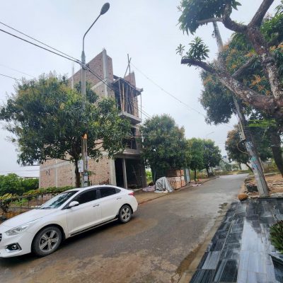 Hàng Cực Hót! Bán nhà khu Than Nâu, Khoái châu. DT 72.5m2. vị trí trung tâm, đắc địa Khoái Châu