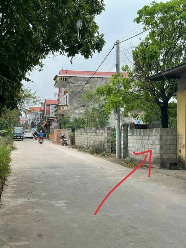 Bán lô đất 100m2 trục chính Kim Ngưu - Tân Tiến - Văn Giang
