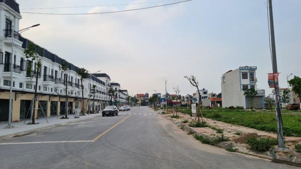 Bán đất chính chủ khu đô thị chợ Tiên Lữ xã Dị Chế huyện Tiên Lữ, Hưng Yên, sổ đẹp giá chính chủ
