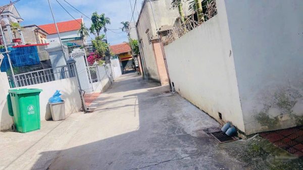 Cần bán 144,7m2 Thắng Lợi - Văn Giang đường ô tô thông thoáng, giá chỉ 26,5 triệu/m2