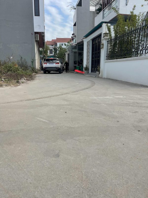 Bán nhanh lô đất tại Từ Hồ Yên Mỹ Dt. 68m Sổ đỏ pháp lí đầy đủ Vị trí đẹp, gần chợ nông sản Sông Hồng