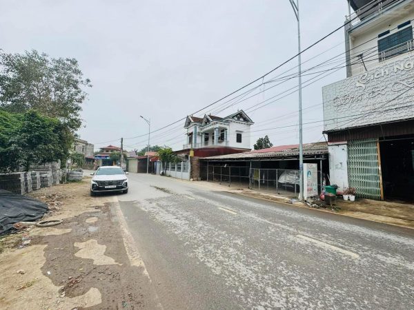 Chính chủ cần bán 103,2m2 trục chính đường Chu Mạnh Trinh - Văn Giang đối diện vành đai 4