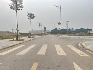 Bán lô đất đấu giá Yên Hòa, Yên Mỹ 100m² – Mặt tiền 5m cực đẹp, bám đường LT 379, gần chợ nông sản