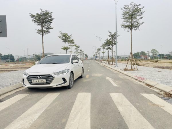 Bán lô đất đấu giá Yên Hòa, Yên Mỹ 100m² – Mặt tiền 5m cực đẹp, bám đường LT 379, gần chợ nông sản