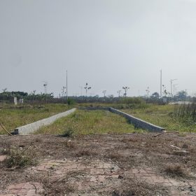 Hàng độc! Đối diện cổng chợ chính đầu mối Đông Tảo mới cần bán 100m2, vỉa hè rộng 16m kinh doanh