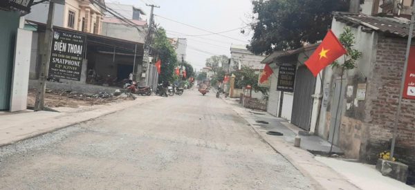 Chính chủ bán đất mặt đường Hoàng Hoa Thám – Vị trí kinh doanh sầm uất, gần UBND, chợ, KCN