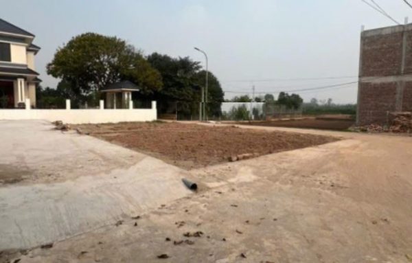 100m 3 mặt tiền Lại Trạch Yên Phú Yên Mỹ khu đất đang rất tiềm năng