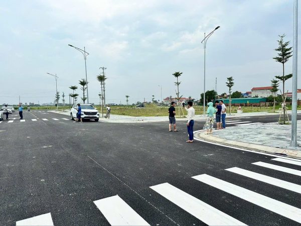 Siêu Phẩm Lô Đất Đấu Giá Vị Trí Kim Cương Ngay Trung Tâm KCN Vân Du – Ân Thi, Hưng Yên