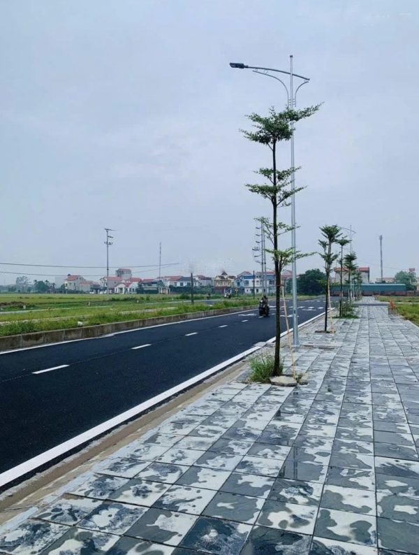 Bán ô đất mặt đường Vân Du Ân Thi Hưng Yên gần UBND, gần nút giao cao tốc khu công nghiệp đối diện