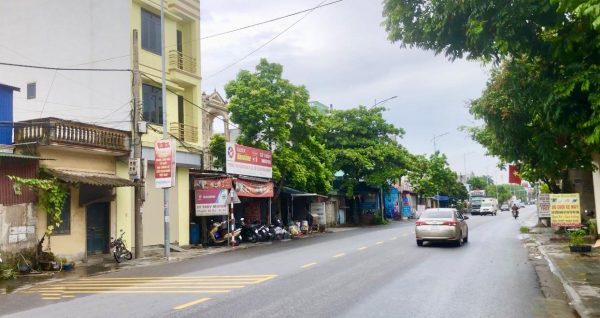 Bán đất ở 300m², 2 mặt tiền, sổ đỏ 100%, sát QL39B – TP. Hưng Yên, giá chỉ 31 tỷ